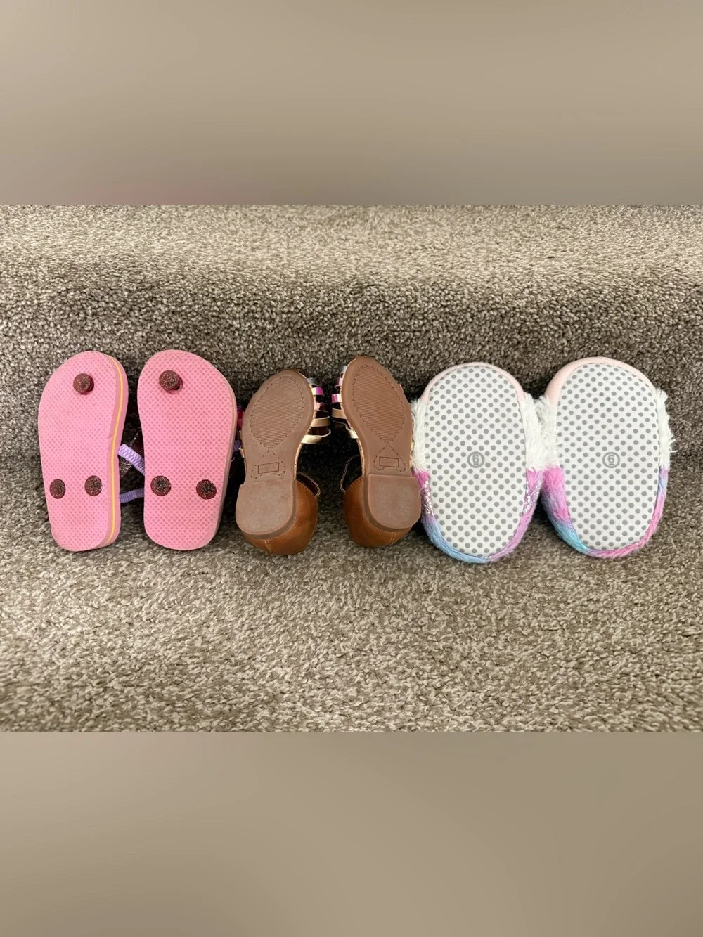 Oshkosh Sandals Girls Toddlers Slippers Bundle Size 5 to 6